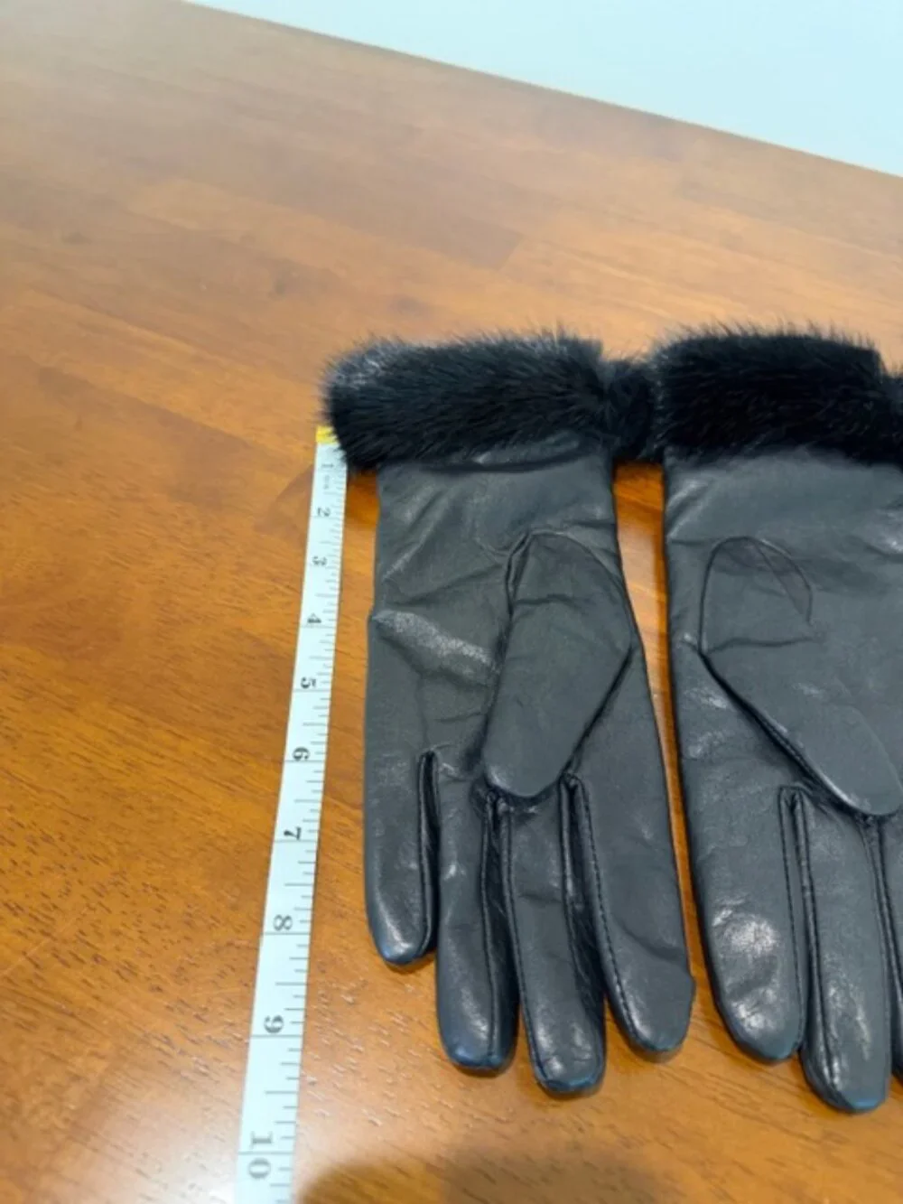 Leather Cashmere Lining Women’s Gloves Used.